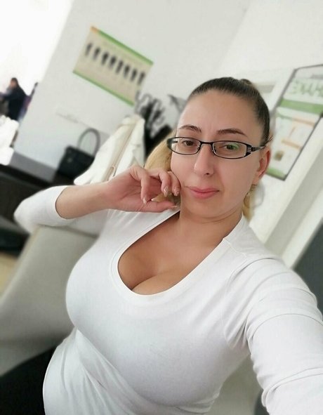 Aurica Velcota OnlyFans Sex geleakt