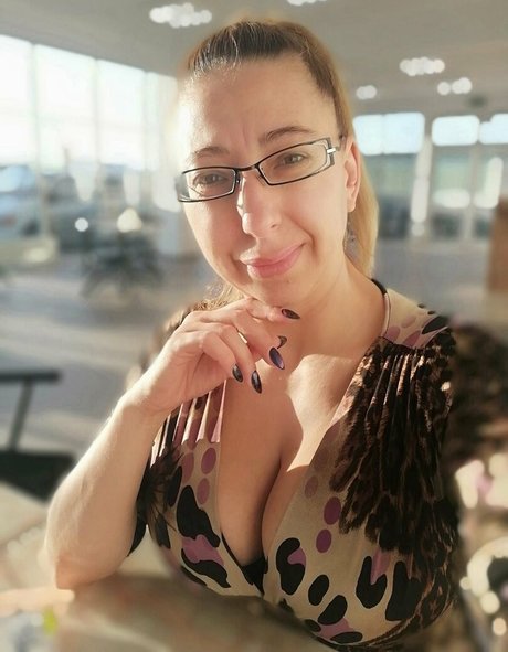 Aurica Velcota OnlyFans Leak