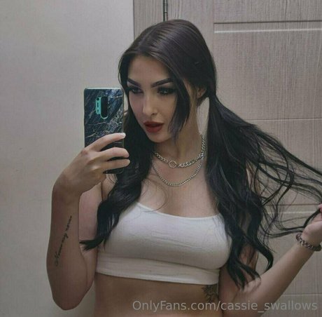 cassie swallows OnlyFans Leaks Nacktbilder