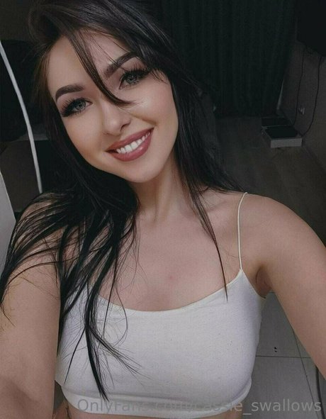cassie swallows Nacktbilder von OnlyFans geleakt