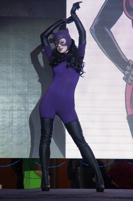 gothic milf onlyfans schön nackt Galerie