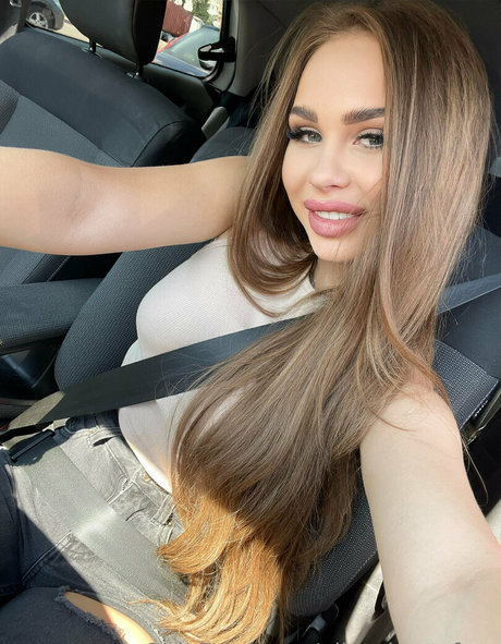 elissa a Gratis OnlyFans