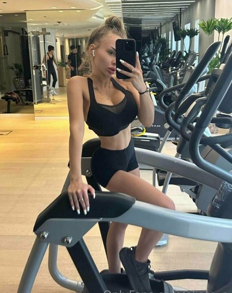 elissa a OnlyFans gratis