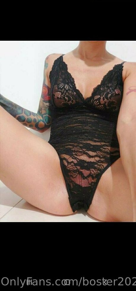 boster2023 OnlyFans Nacktbilder geleakt