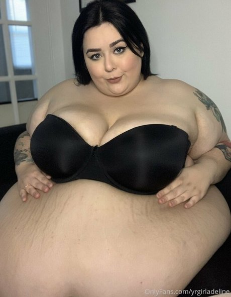ssbbwadeline OnlyFans Striptease