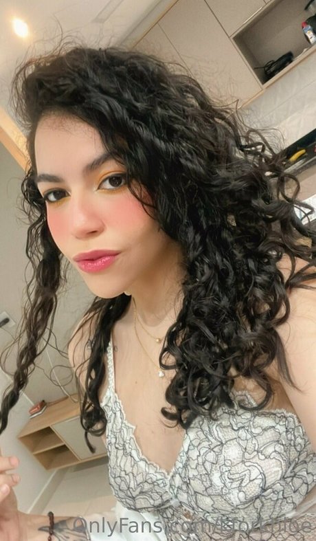 kforkhloe OnlyFans Gratis