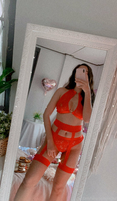 Nachpatcharawee Arjsalee OnlyFans Bilder nackt