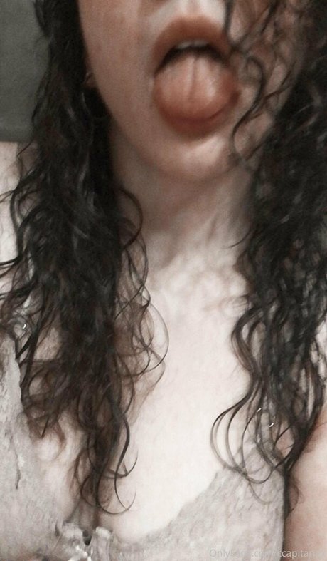 ccapitanax Leaked OnlyFans Bilder