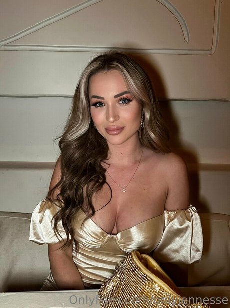 onlyjennesse Nackt geleakt OnlyFans