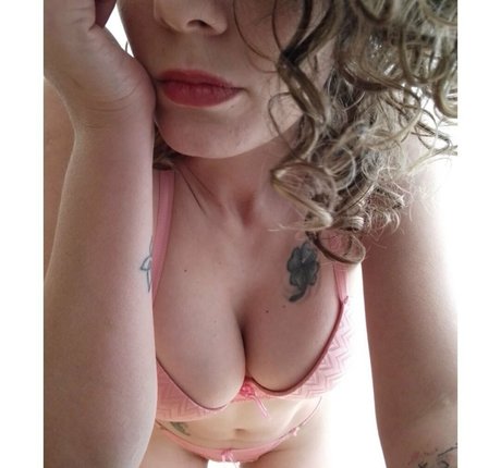 elisabetnievas OnlyFans