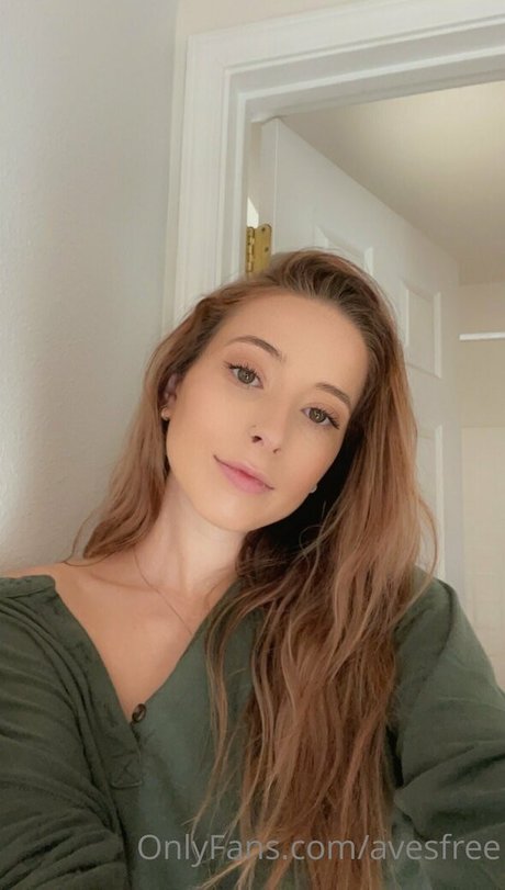 Avesfree Auf OnlyFans