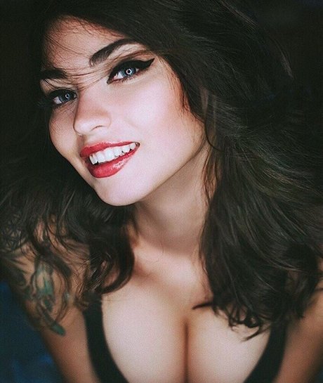 Nastya Polyakova Neue OnlyFans Leaks