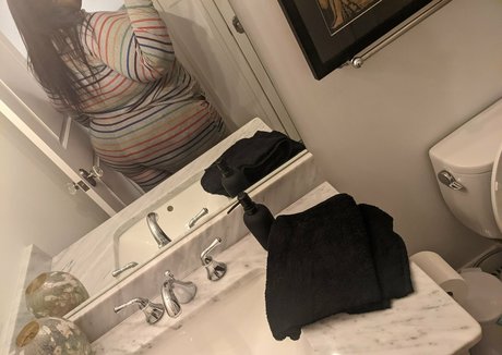 gilbert grapes mama Strip OnlyFans