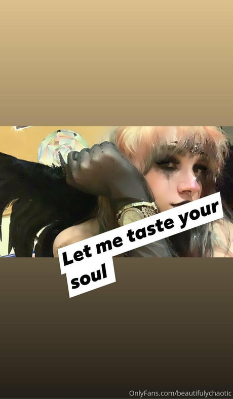 beautifulychaotic OnlyFans Leaks