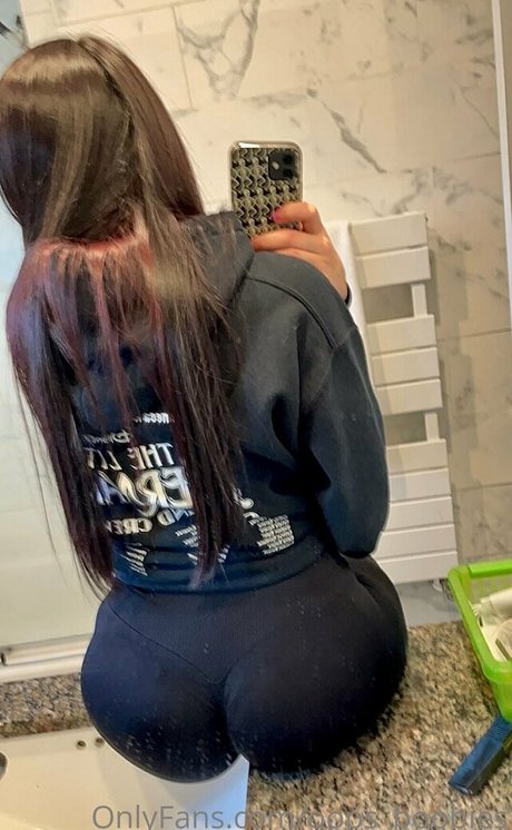 oops boobies OnlyFans Nackt