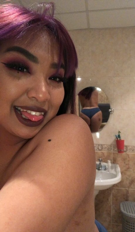 bbyjxney_ OnlyFans-Creator