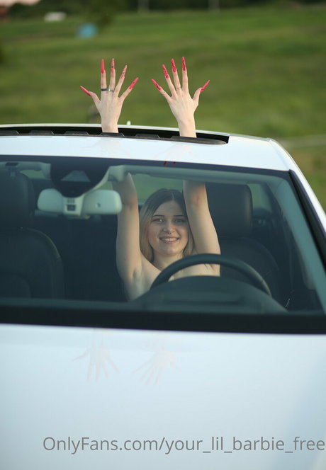 your lil barbie free Neue OnlyFans Leaks