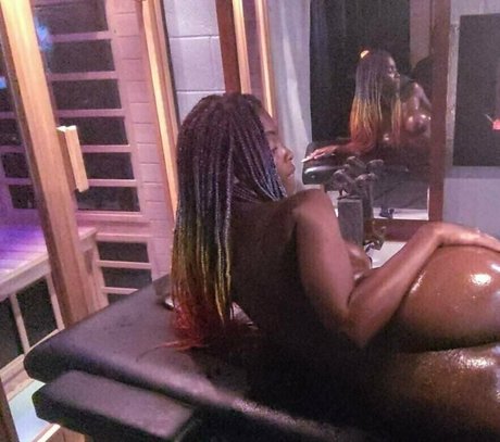 ms red77 OnlyFans Leak Pornografie