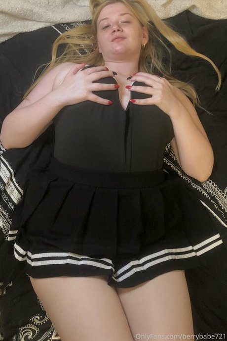 berrybabe721 NSFW OnlyFans
