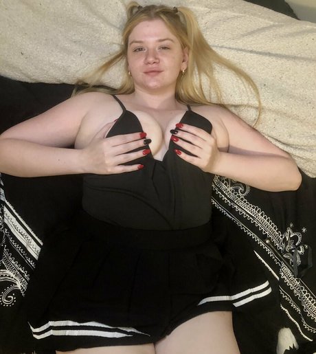 berrybabe721 OnlyFans Model Bilder