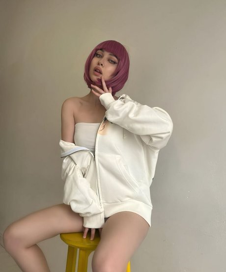 girlwalkingonfire OnlyFans Fotos