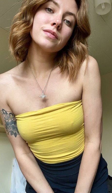 Misscelestereed U OnlyFans Inhalte