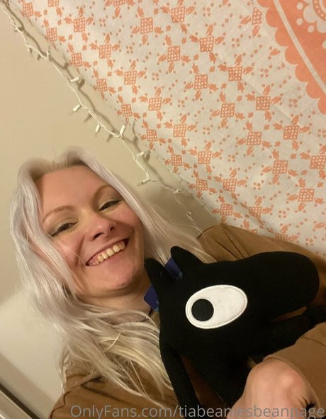 realprincesstiabeanie OnlyFans Pornografie