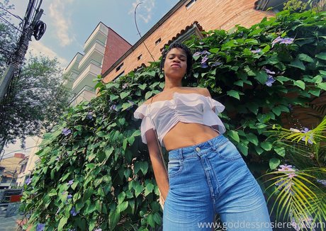 goddessrosiereed Nacktbilder OnlyFans Leaks