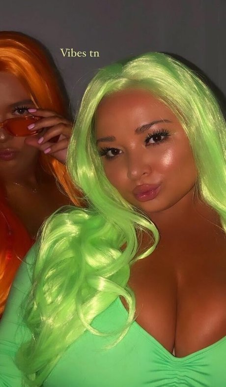 Jenn M OnlyFans-Leaks