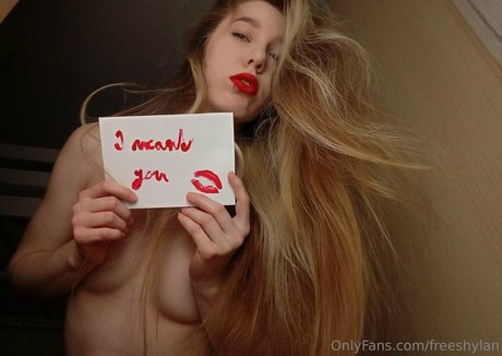 freeshylan NurlyFans-Pornoleaks