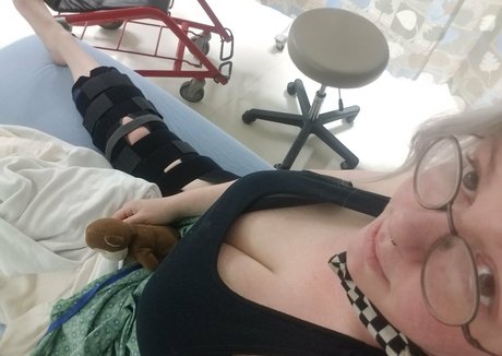 asmr nackt onlyfans Kunst nackt 4K