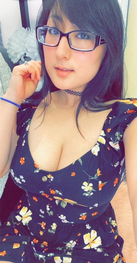 Bitesizedmeg OnlyFans Bilder