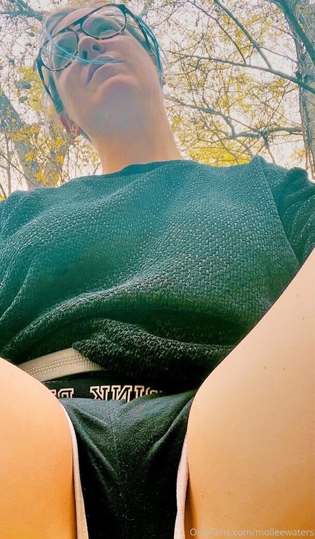 molleewaters XXX Leak OnlyFans Leak