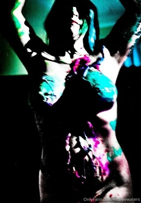 molleewaters OnlyFans Bilder