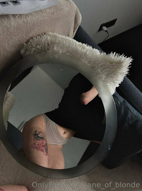 jane of blonde Oben ohne OnlyFans