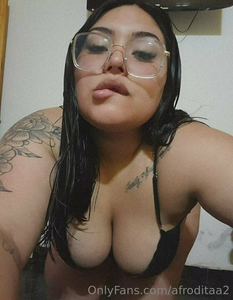 afroditaa2 OnlyFans Leak