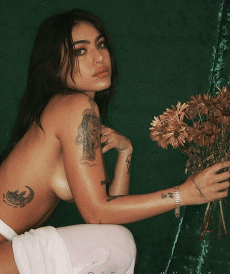 taliaskyefree OnlyFans Striptease