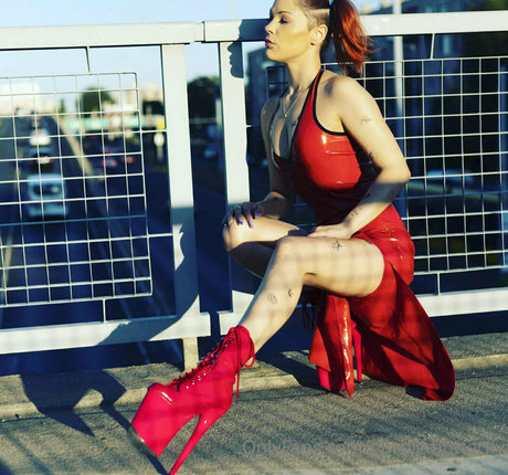 purple butterfly OnlyFans Sex Leaks