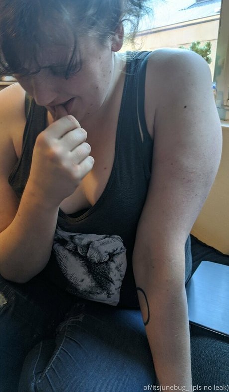 itsjunebug_ Nacktbilder von OnlyFans geleakt