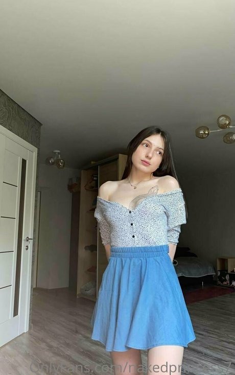 cherrykush6 OnlyFans nackte Brüste