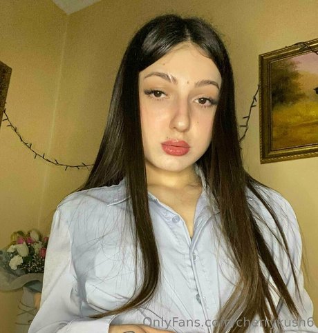 cherrykush6 Nacktpornos von OnlyFans geleakt