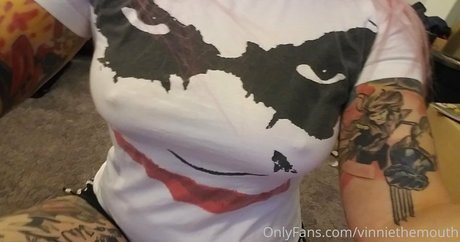 vinniethemouth Oben ohne OnlyFans