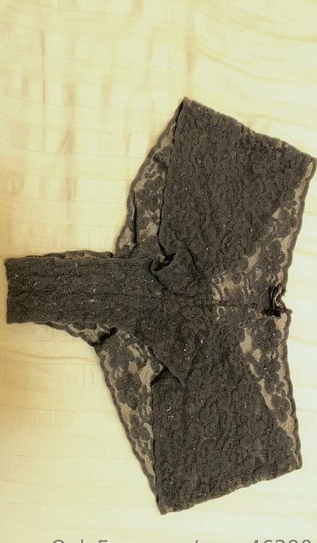 anna46290 OnlyFans Leaks