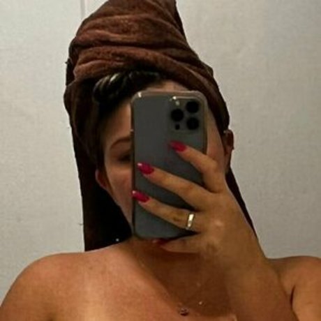 luvsummer Nackt auf OnlyFans