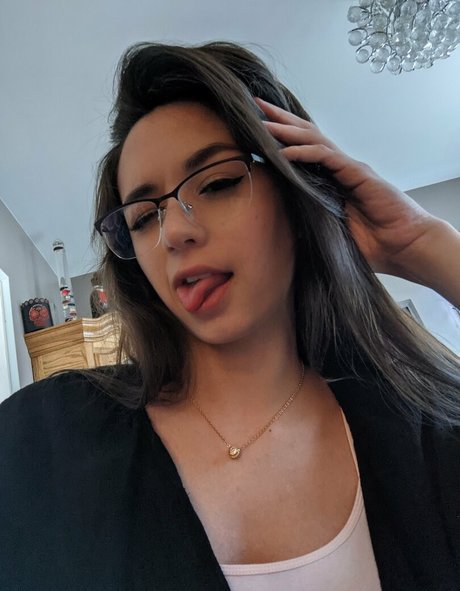 kqsiren OnlyFans Leaj