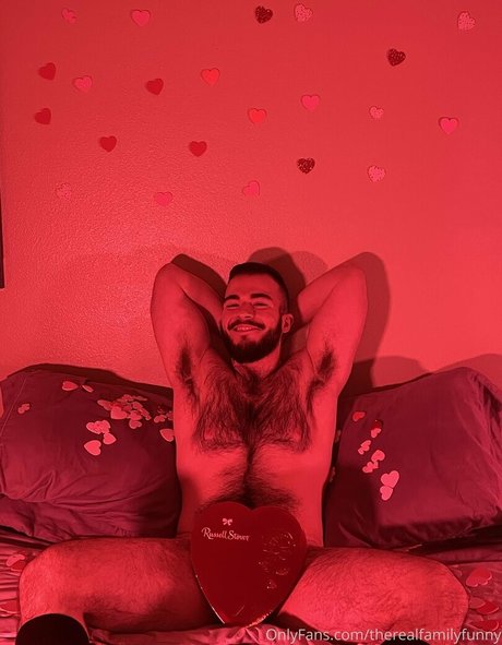 adjectiveotter OnlyFans nackt