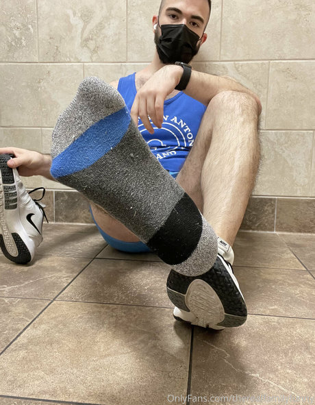 adjectiveotter OnlyFans X