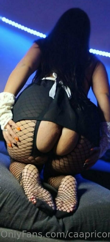 caapricornbaby OnlyFans Model Bilder