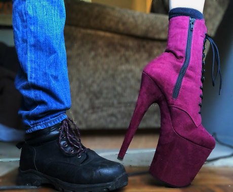 Alieninara Nacktbilder auf OnlyFans