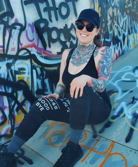 LoveLaurenn OnlyFans geleakte Pornografie